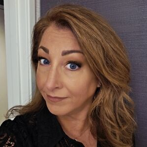 Meet your Posher, Wendy